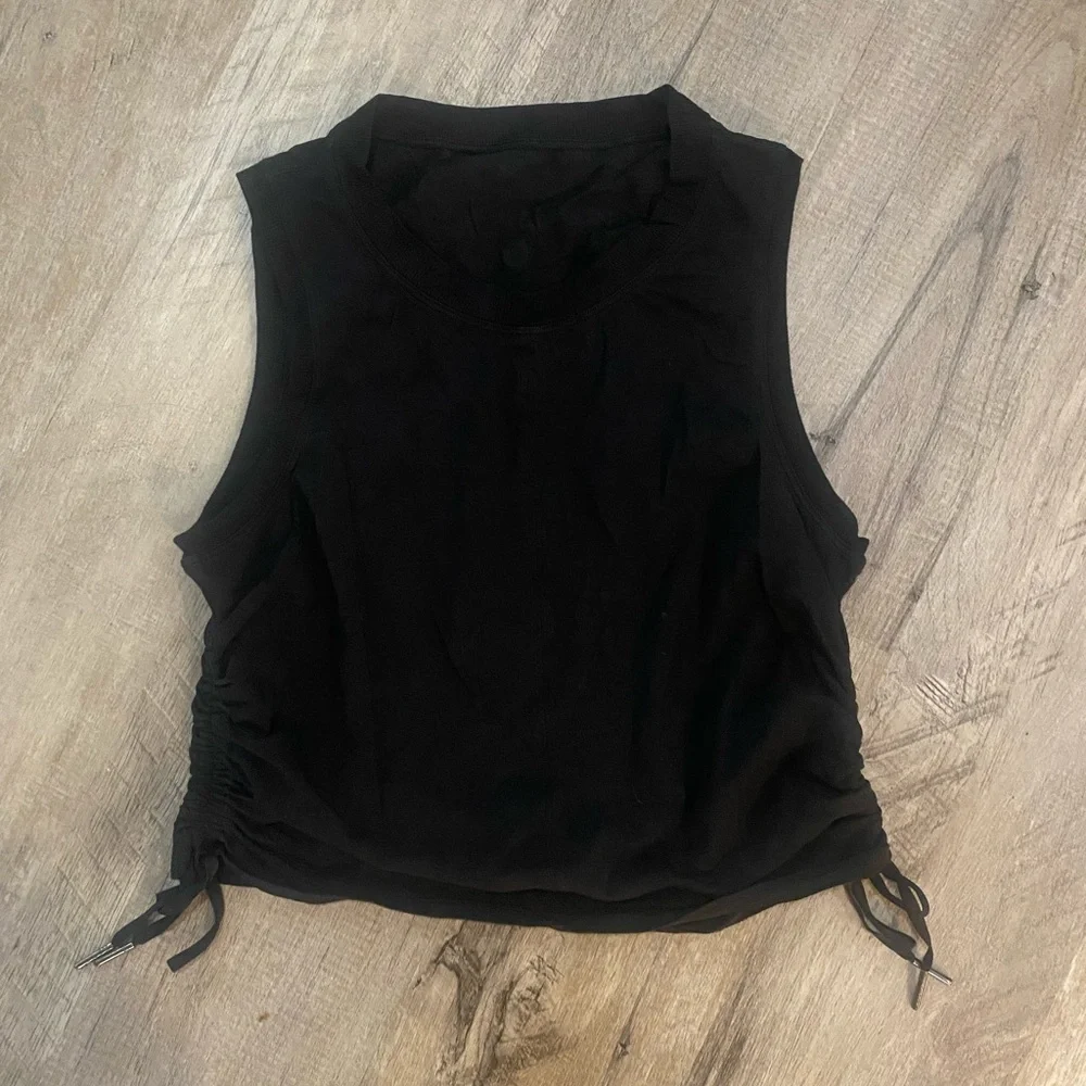 Lululemon Cinch it Up Tank Top size 6 - Picture 3 of 5